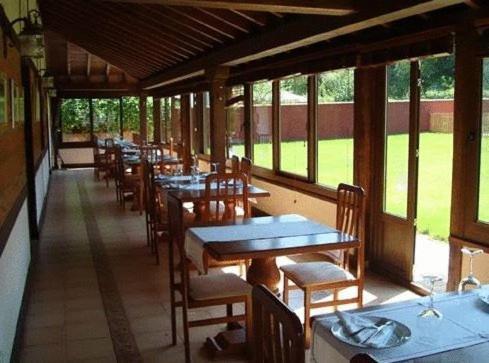 Posada Restaurante Prada A Tope Treceño Exterior foto